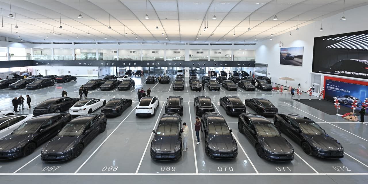 Tesla Stock Goes for 3 Gains in a Row as It Shrugs Off Safety Inquiry