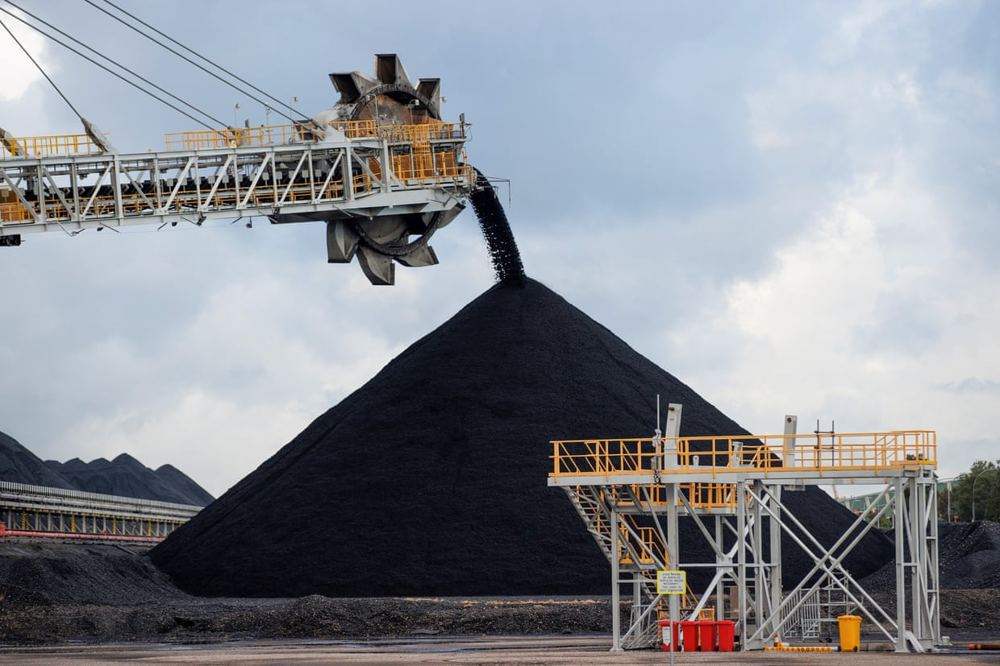 BoE bans thermal coal bonds from collateral pool
