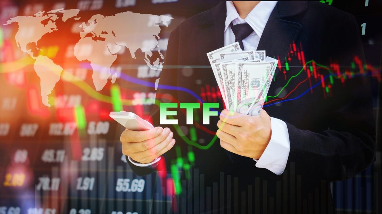 BlackRock Stuffed a Hedge Fund Inside an ETF. Billions Rushed In. Is It Actually Working?