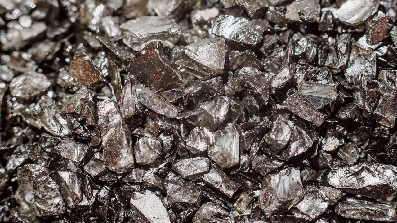 IEA highlights supply risks for France in critical minerals sector