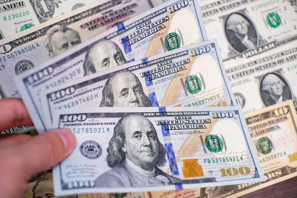 Why de-dollarization discussions are more talk, less action