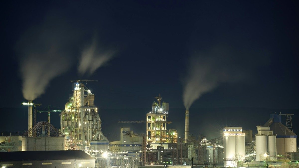 Hormuz Bottleneck Pushes Indian Refiners Toward West African Grades