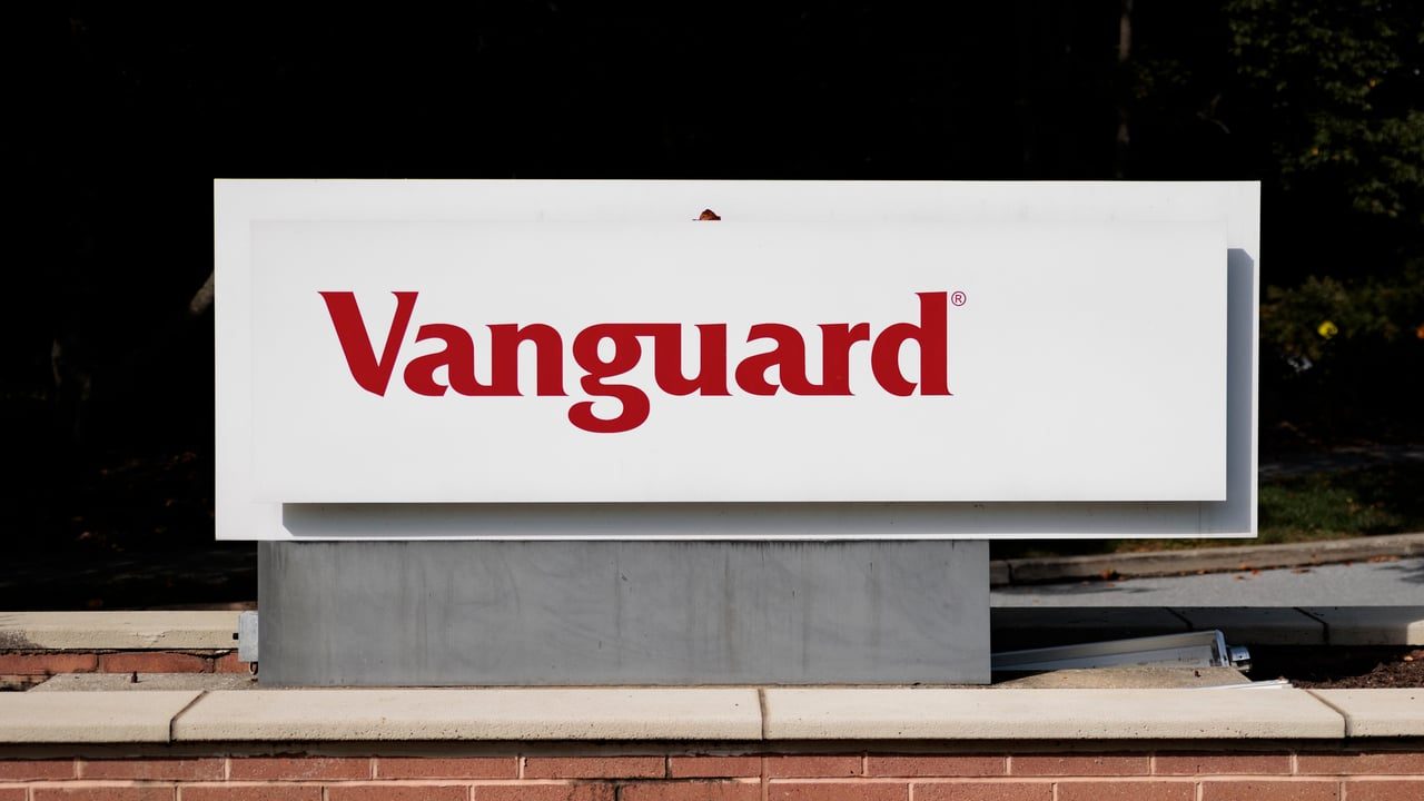 Vanguard to acquire fintech platform Altruist for $4 billion