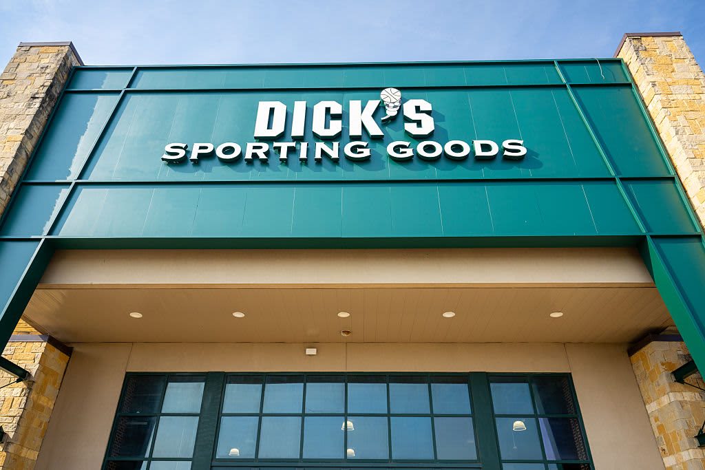 Dick's Sporting Goods misses revenue expectations, citing 'challenging' footwear market