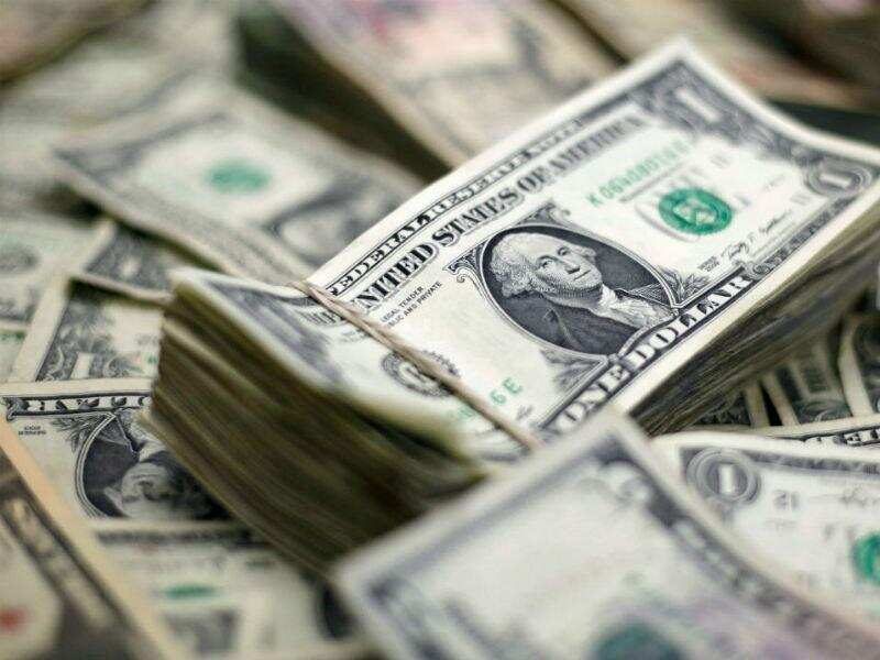 US money funds cut maturities to 38 days on Fed uncertainty