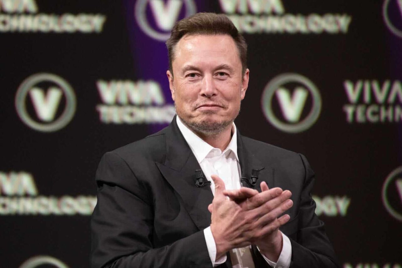 Elon Musk Said Tesla Short Sellers Would Be ‘Obliterated’ Even Bill Gates — Yet They’ve Made $9 Billion This Year Shorting the Stock