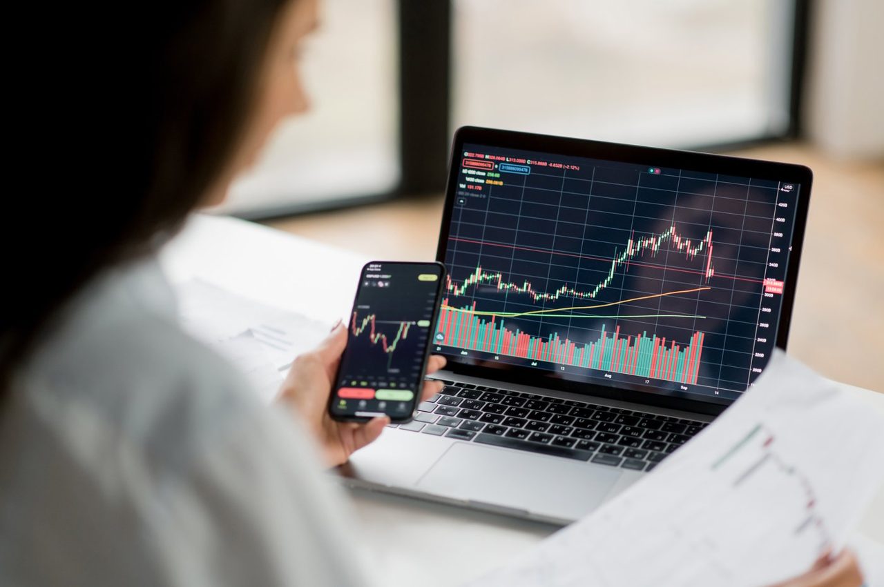 Sam Altman Told the White House He Supports Slowing AI Development. Here's Why That Matters for AI Stocks.
