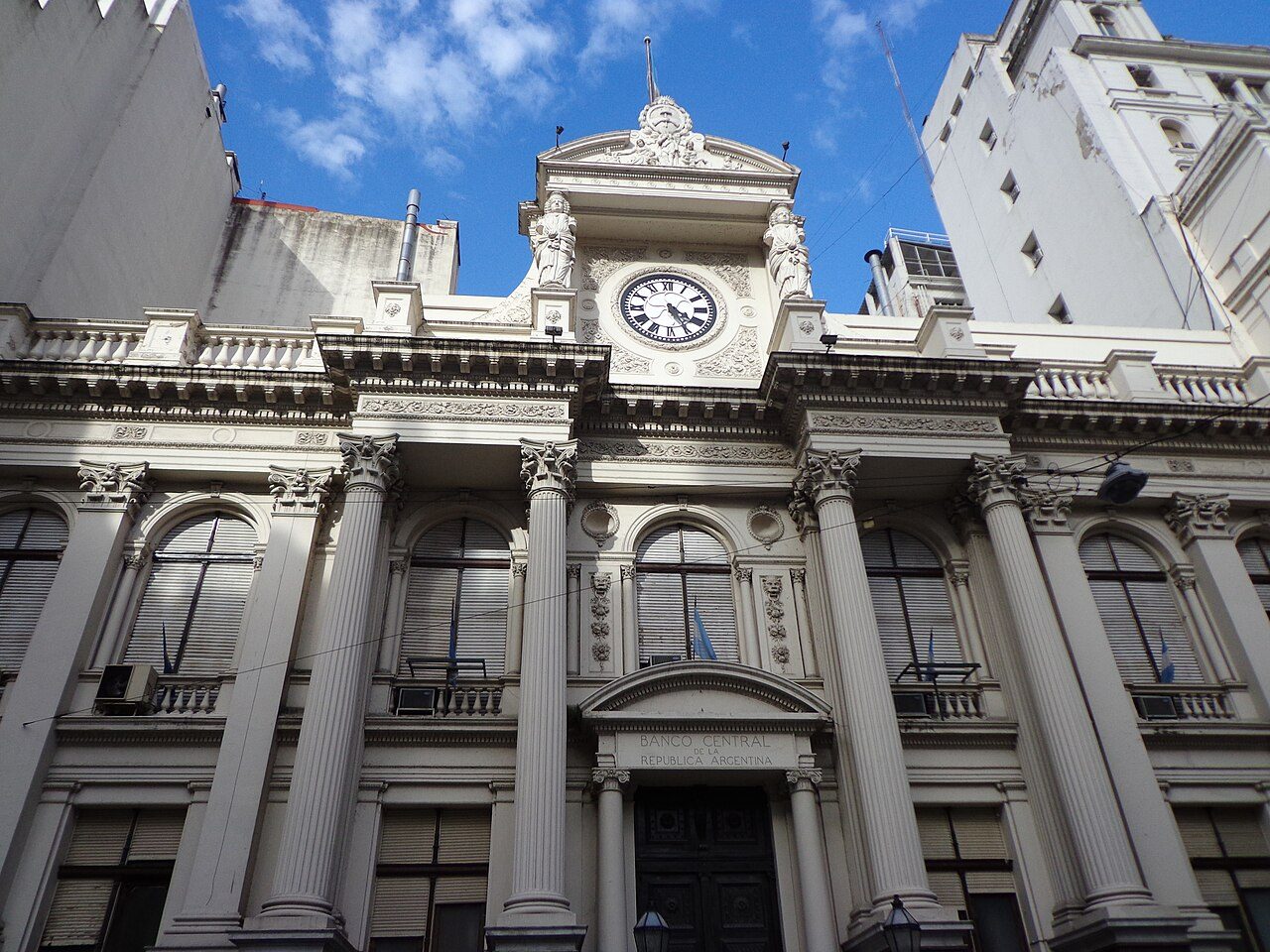 Milei’s Central-Bank Reform Would Ban Argentina’s Money-Printing