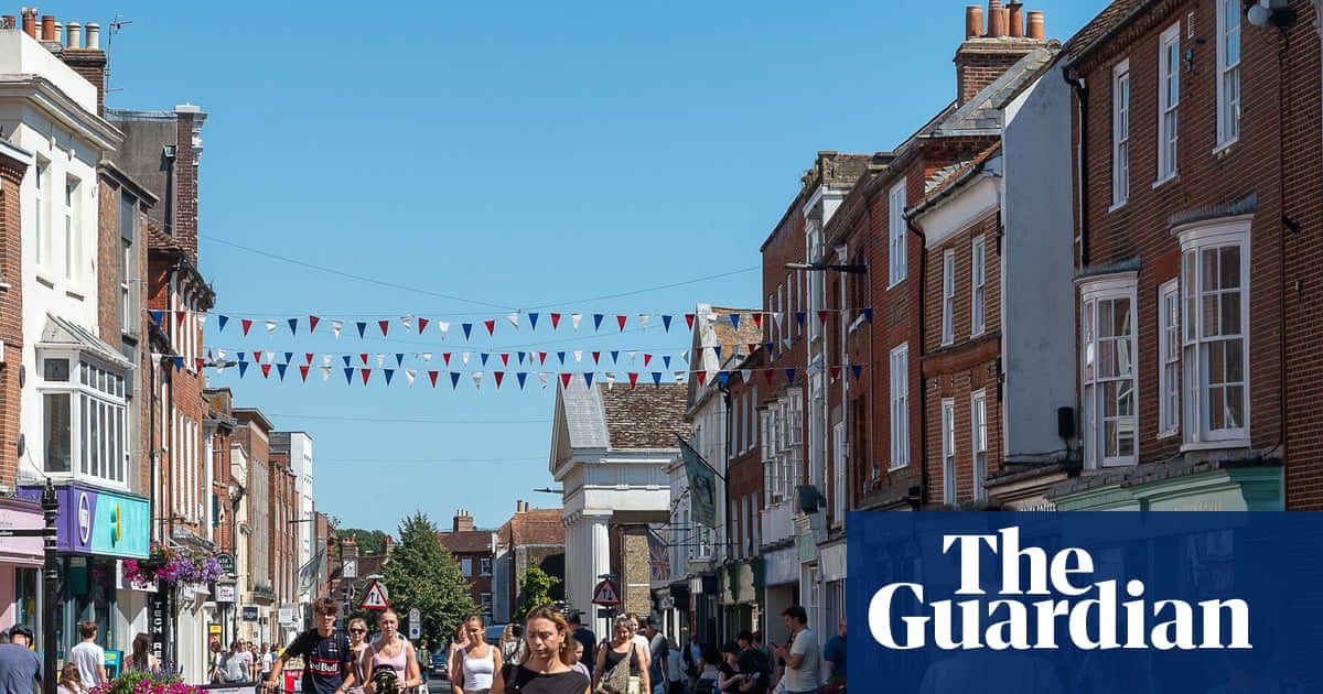 Retail sales in Great Britain fall despite heatwave increasing food and drink demand