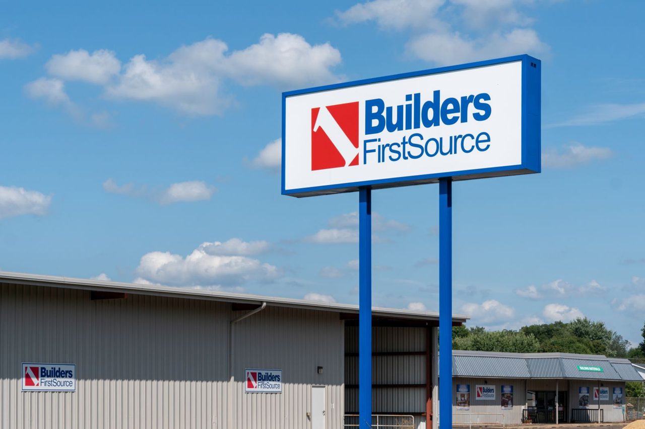 Are Wall Street Analysts Predicting Builders FirstSource Stock Will Climb or Sink?