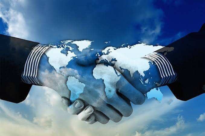 Foreign funds buy $1.6bn Indian equities as outlook brightens