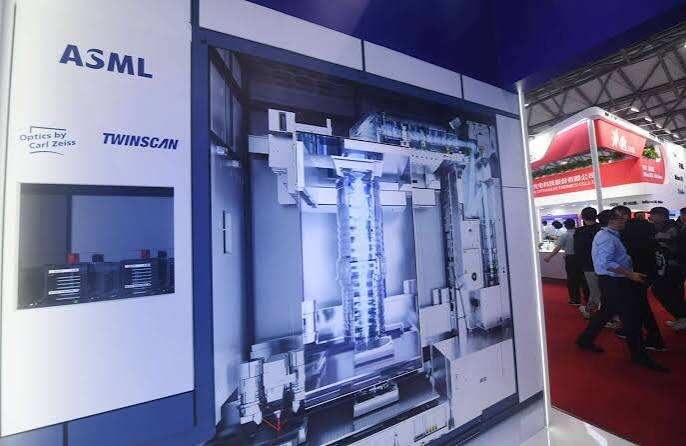 ASML hits $700bn on AI demand, eyes $1tn European record