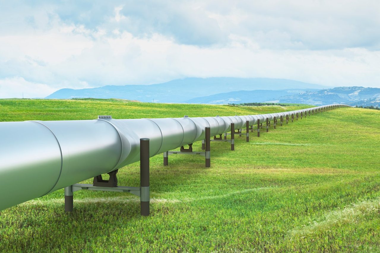 Prediction: This Pipeline Stock's Payout Will Grow Faster Than Chevron's [or Exxon's] Over the Next 5 Years