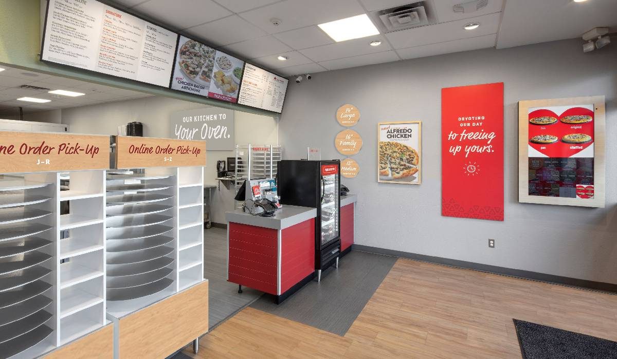 MTY to close 68 stores, mostly Papa Murphy's