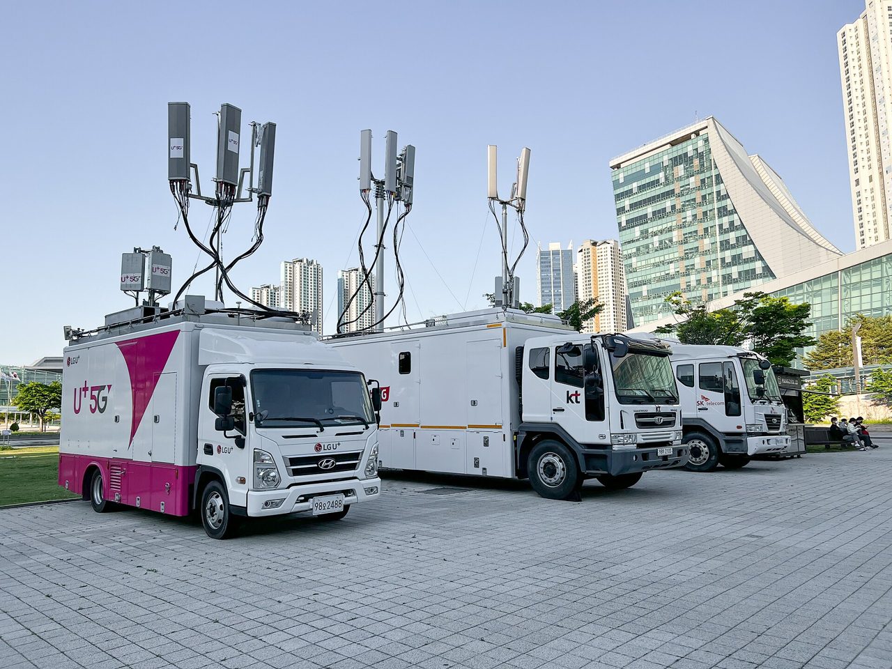 Tigo and Movistar Merger Reshapes Telecom in Central America and Colombia