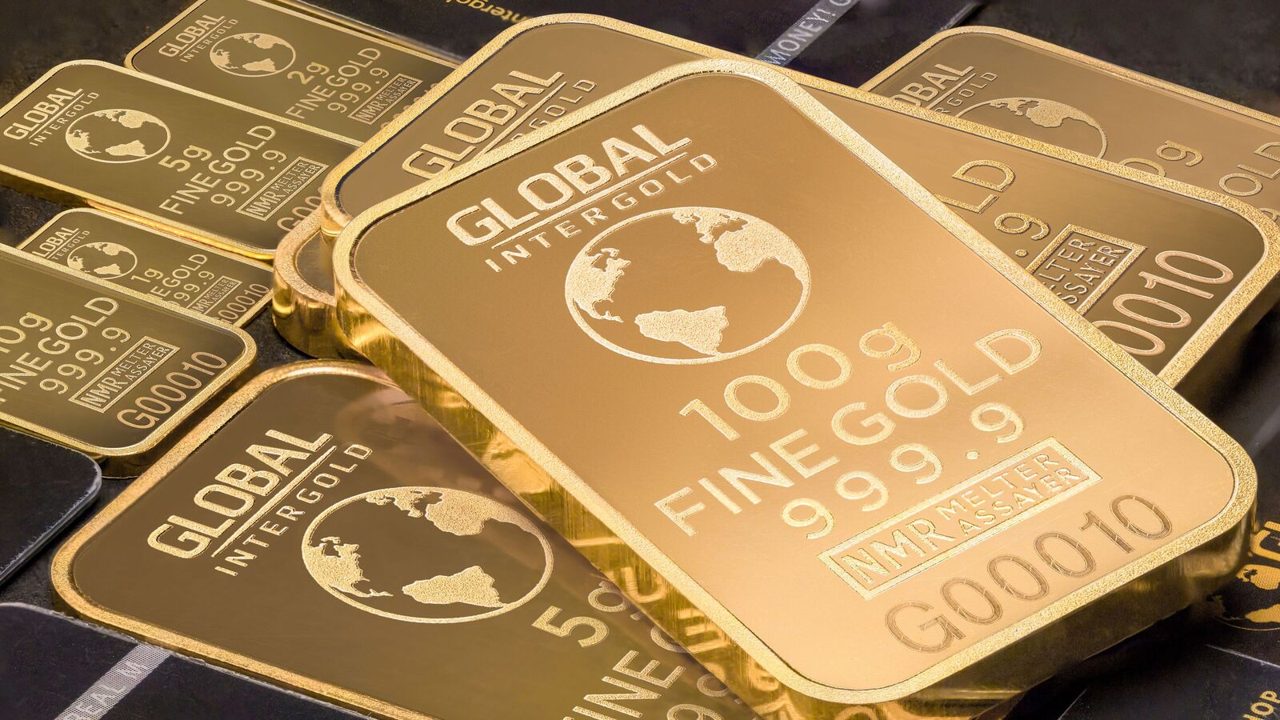 MCX gold and silver prices volatile amid Middle East confusion, an uptick in the US dollar; key levels to watch