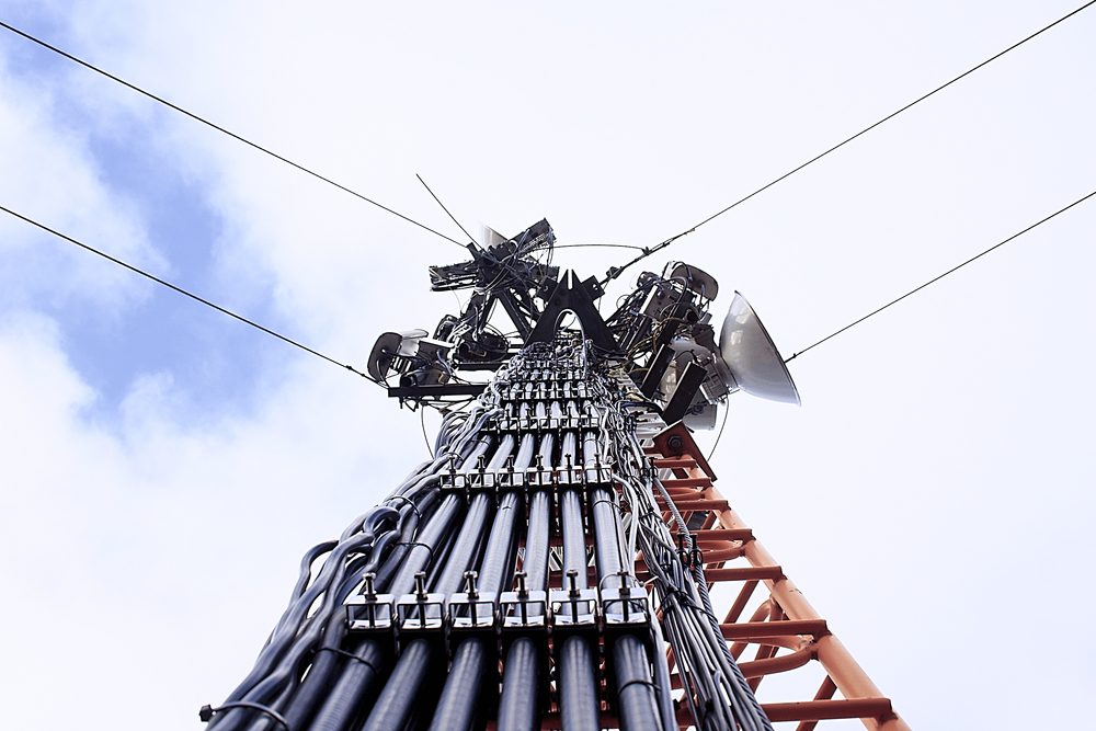 EchoStar’s $8.5B Profit Surge Meets AT&T’s Wireless Juggernaut