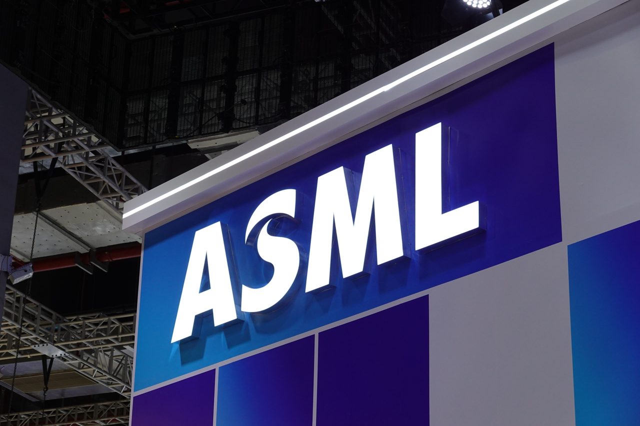 Stock market today: Dow, S&P 500, Nasdaq futures extend gains as ASML buoys AI trade, earnings roll in