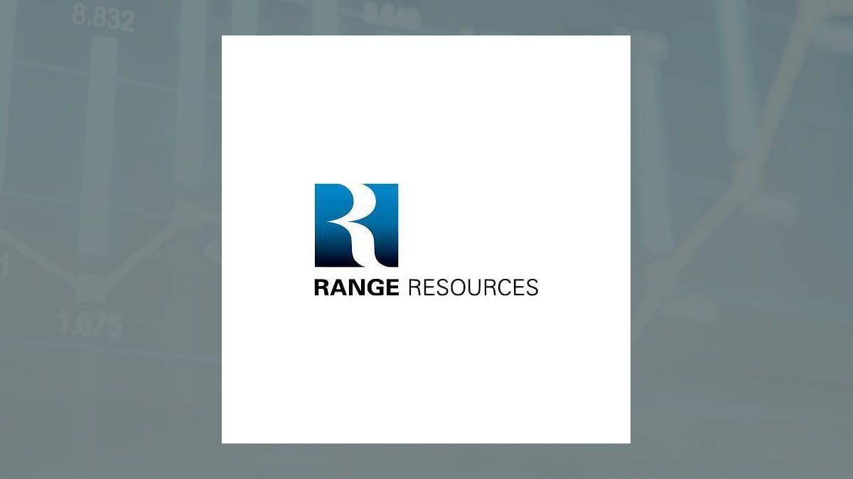 Range Resources cuts debt, raises gas outlook on 2.3 Bcfe/d output