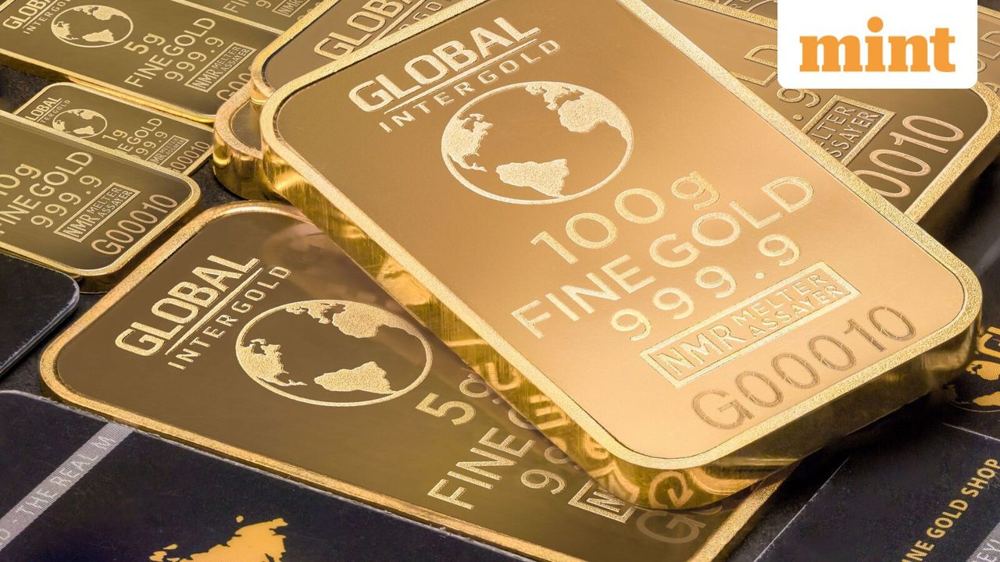 Gold retreats on profit-taking as oil surge fuels rate hike bets