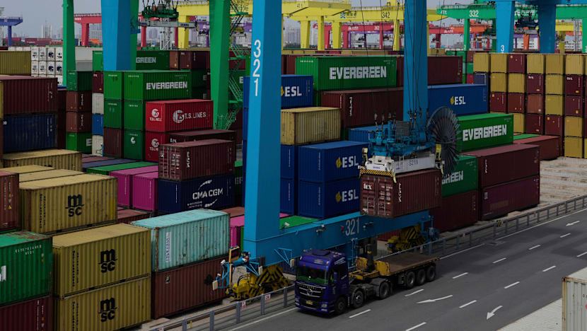 China August trade growth accelerates on AI hardware demand