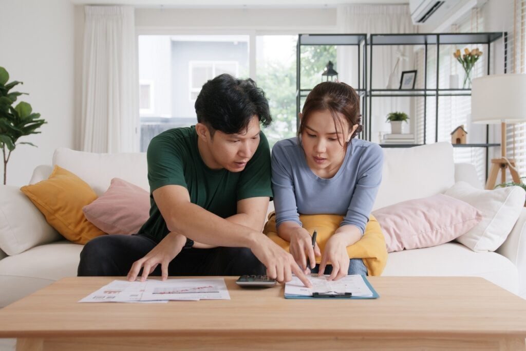Wife, 29, Paid $600 A Year In Trading Fees Her Husband Never Knew About — He Calls Her 'Careless' With Their Investments