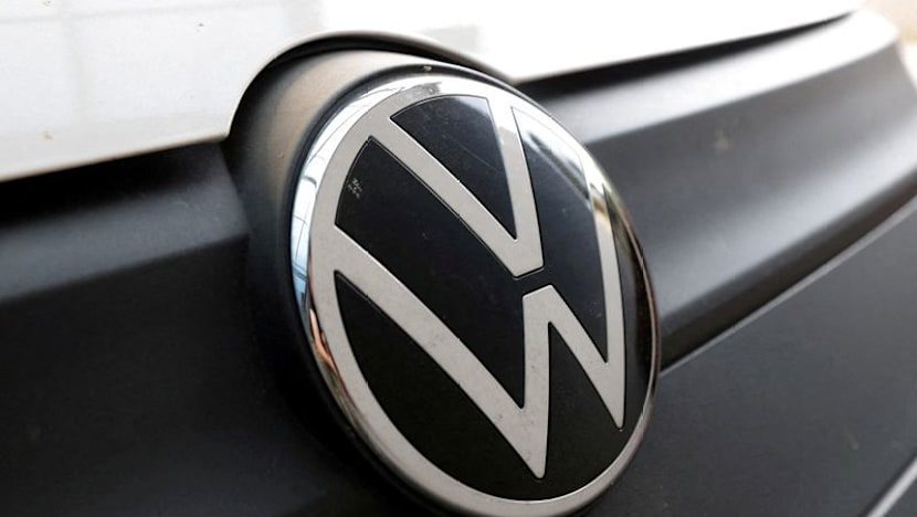 Volkswagen in takeover talks with Chinese partner on Spanish battery plant, trade outlet reports