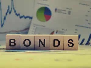 Oil shock, Treasury yield spike put Indian bonds under pressure before debt sale