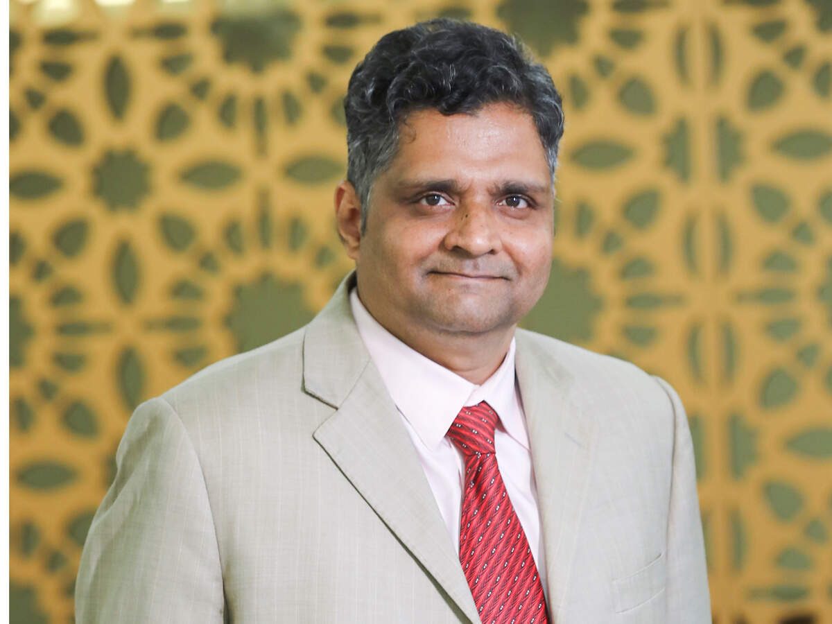 India mid-cap valuation premium hits record high, UTI AMC favors large caps
