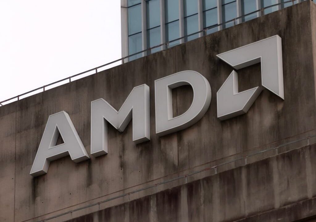 AMD Stock Could Surge 48% as Daniel Newman Calls It a 'Top Conviction'—Patrick Moorhead Sees $200 Billion Server CPU Market