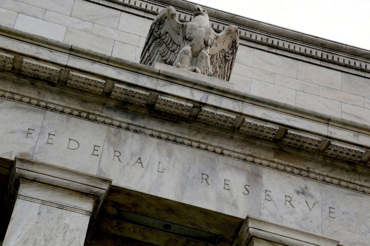 Global Market: Fed pause sparks Treasury twist, rattles bond markets