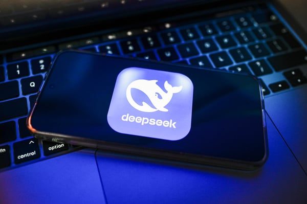 DeepSeek's founder's hedge fund is snapping up pre-IPO stakes in China's chip and robotics boom