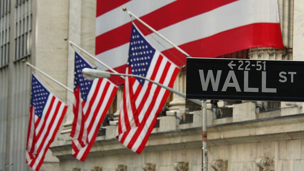 Stock Market Today: Dow Falls Ahead Of CPI Inflation Report; IBM Plunges 23% On Earnings (Live Coverage)