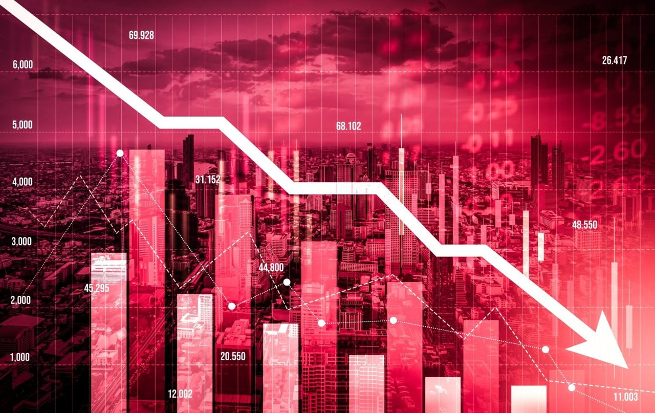 Universal Corp (UVV) Stock Is Falling Today: What’s Behind the Drop, and Are Other Tobacco Stocks Plummeting Today?