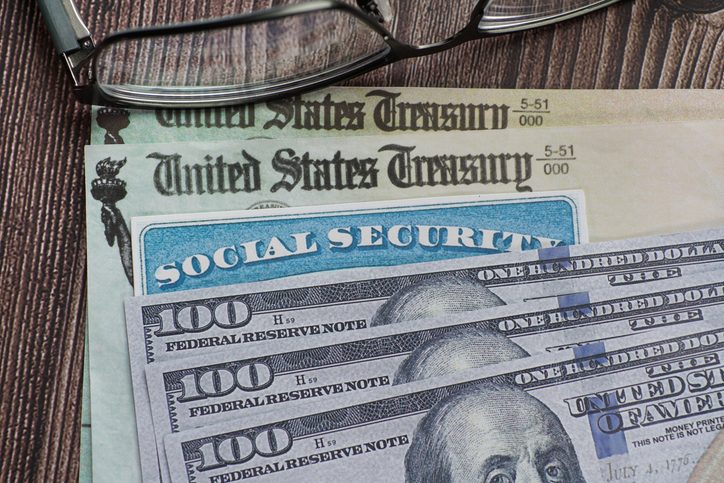 I'm 65 With $1.1 Million Saved and $2,800 Monthly Social Security. What's My Retirement Budget?