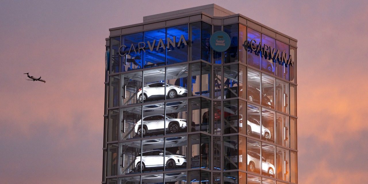 Hot Market for Used Cars Pushed Carvana to Record Profit