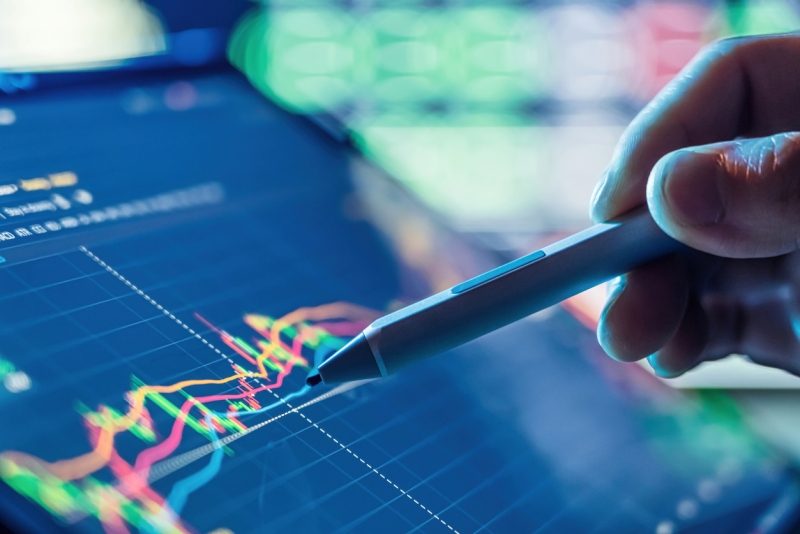 Covered Call ETFs Explained: How That 8% Yield Actually Works (and What You Give Up)