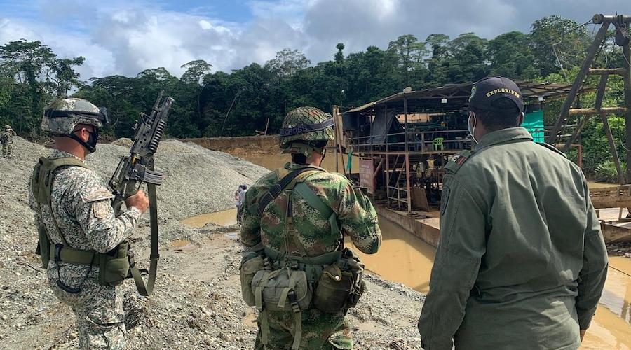 Colombia gold mine collapse kills 13 worker