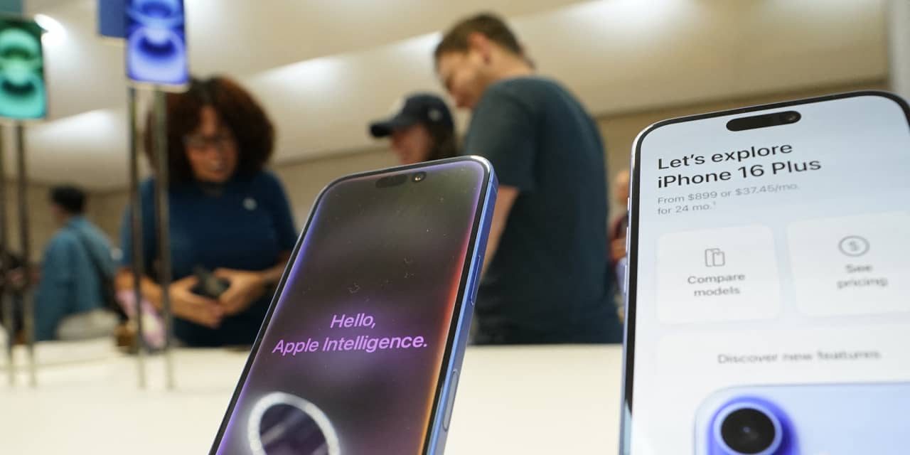 Apple Stock Tumbles, Wiping Out $359 Billion in Value