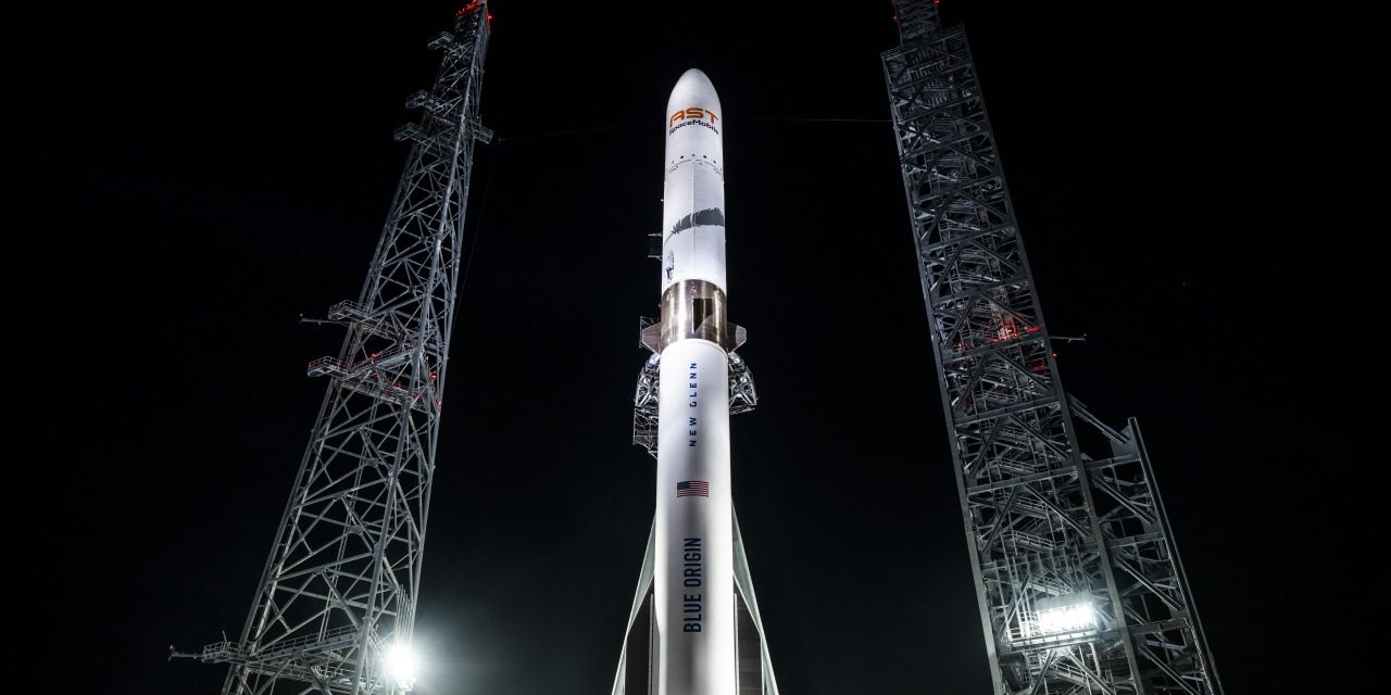 AST SpaceMobile Reaffirms Revenue Outlook as Satellite Network Expands