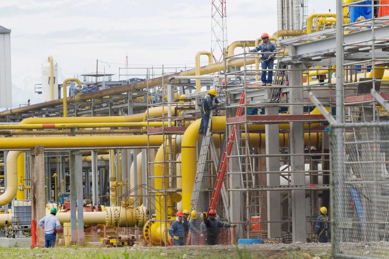 Peru Rolls Out Fuel Subsidy of Up to 20% to Calm Transport Strikes