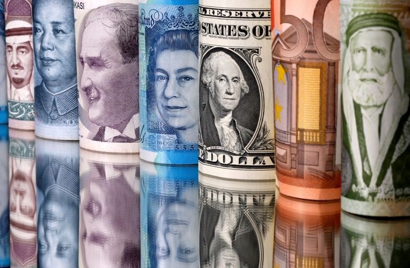 The Renminbi Is Becoming a Hedge Against the Dollar
