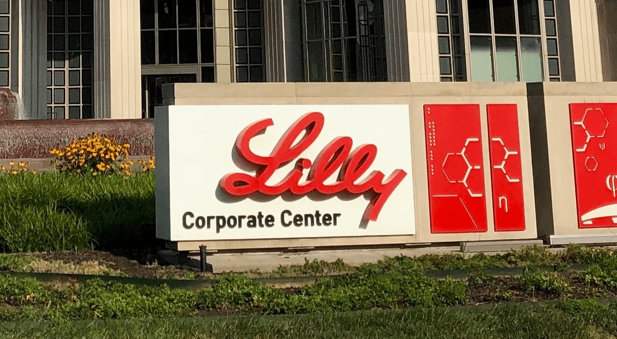 Eli Lilly stock jumps as GLP-1 sales widen Novo lead