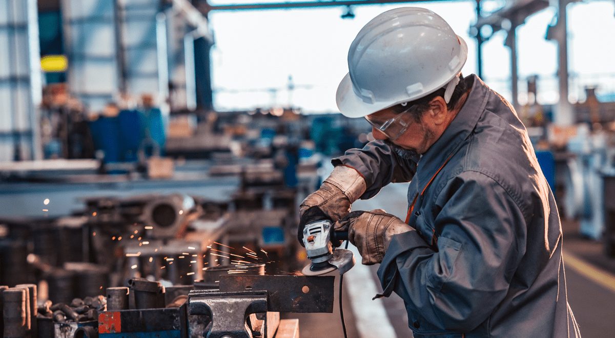 Vicor beats second-quarter expectations as backlog more than doubles despite share price decline (VICR)