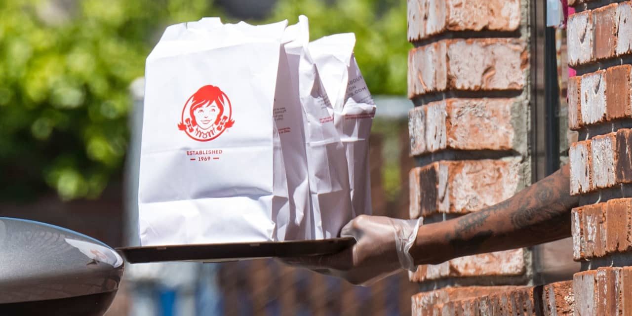 Wendy’s Slashes Dividend and Scraps Guidance as Activist Peltz Applies the Pressure