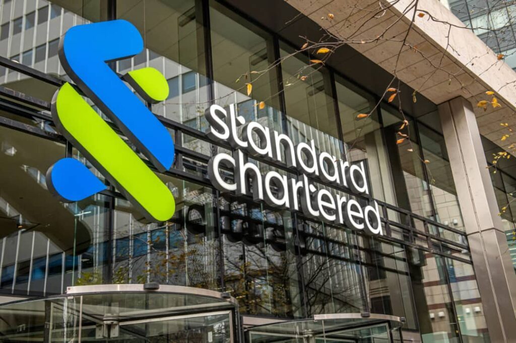 Standard Chartered brings gold-income strategy to Nigeria in new Allianz Global Investors fund