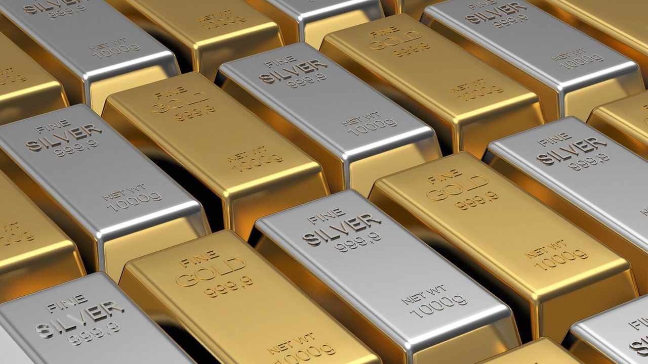 Gold and silver prices rise on MCX on a weaker dollar; US-Iran stalled talks cap gains
