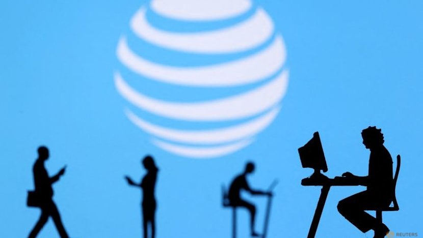 AT&T tops targets for new wireless subscribers as bundle offers spur demand
