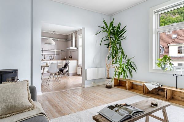 10 ways to make a small apartment feel significantly bigger — without renovating