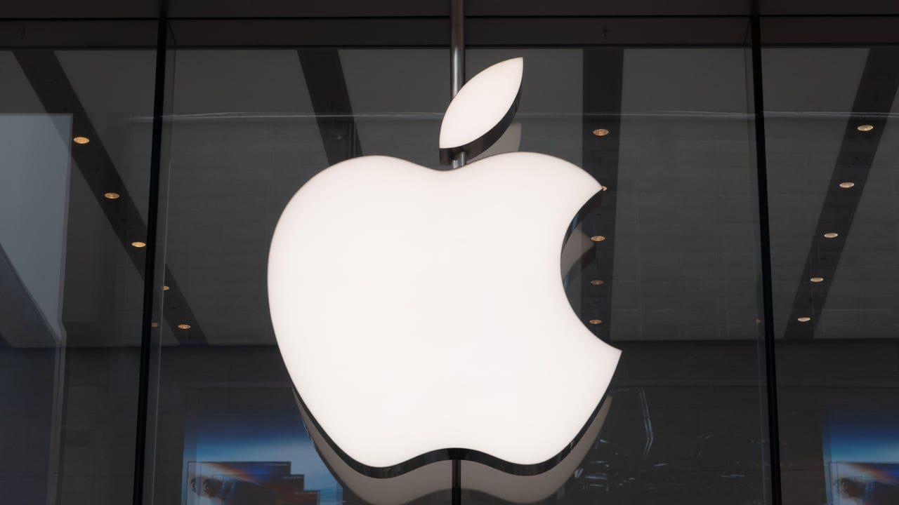 Apple overtakes Nvidia as market rotation favors ecosystem over chips
